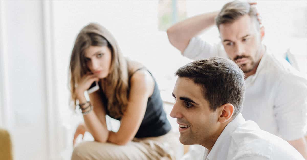 People Share The Exact Moment They Went From Being Attracted Towards Someone To Completely Turned Off