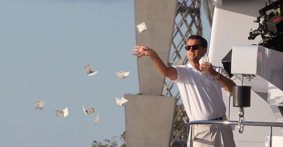 People Share The Most Outrageous Waste Of Money They've Ever Witnessed In Real Life