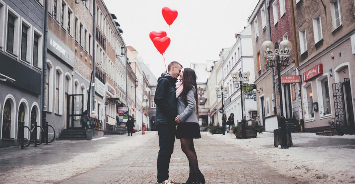 Love Can Be Cheap: 5 Cheap Date Ideas