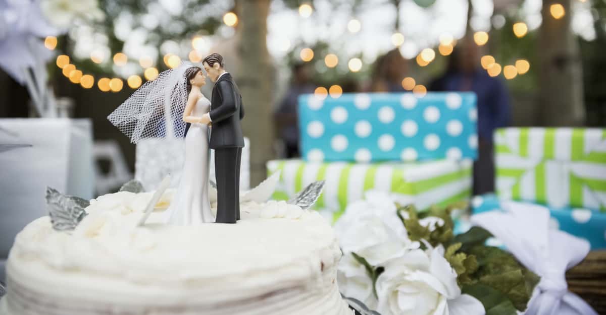 Gift-Giving 101: A Complete Guide On Giving The Perfect Wedding Present