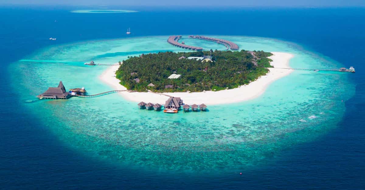 40 Private Islands You Can Rent Or Buy Right Now