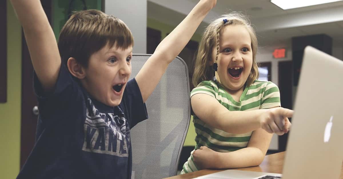 Video Game Store Employees Share Their Worst Experiences Dealing With Insanely Obsessive Kids