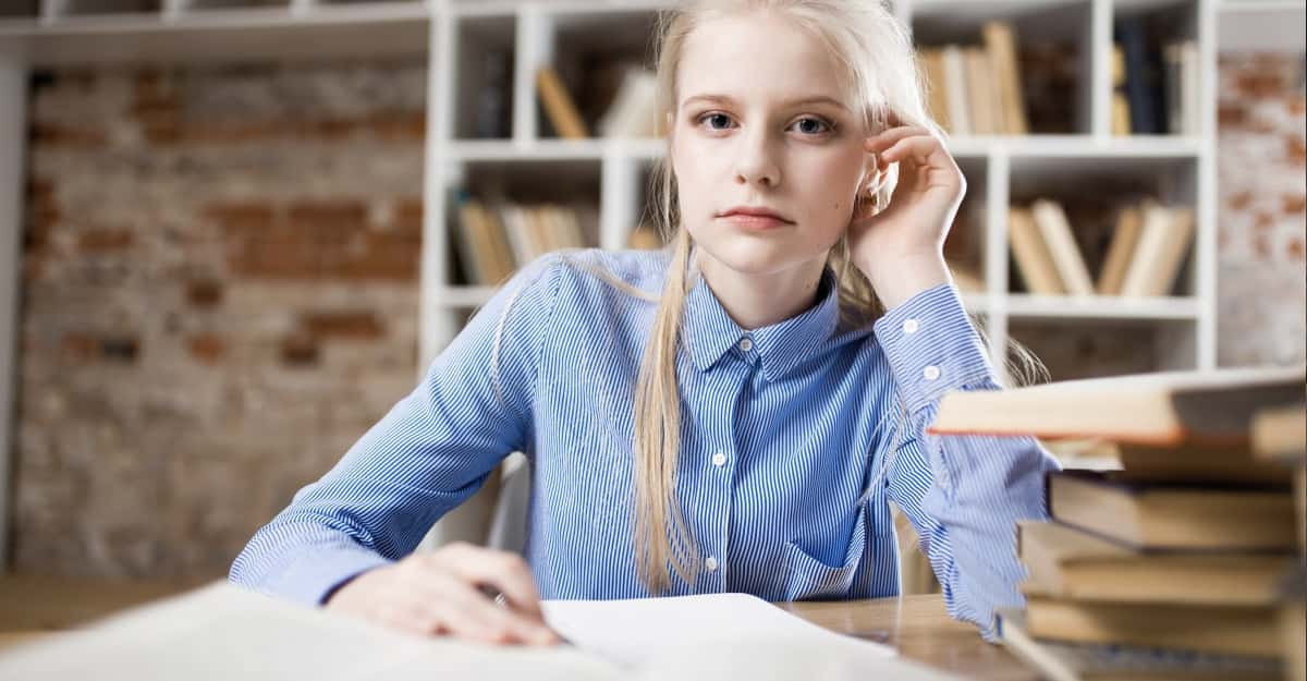 People Who Check University Applications Reveal The Secrets To Getting Accepted