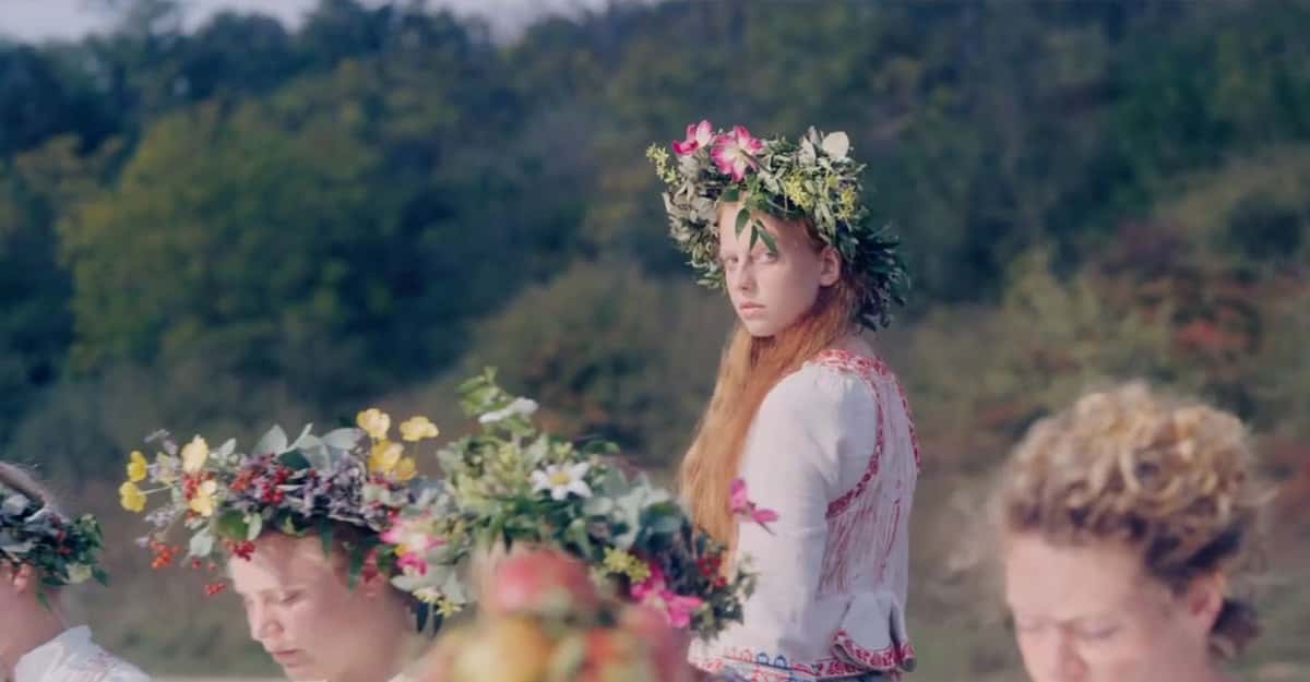 Survivors Confess The Moment They Realized “Oh No…I’m In A Cult!”