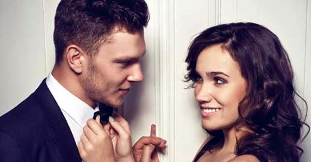 Girls Share The Obvious Hints Guys Often Fail To Recognize