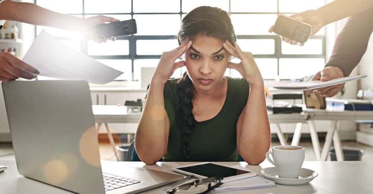 People Share Their Most Insane Workplace Stories