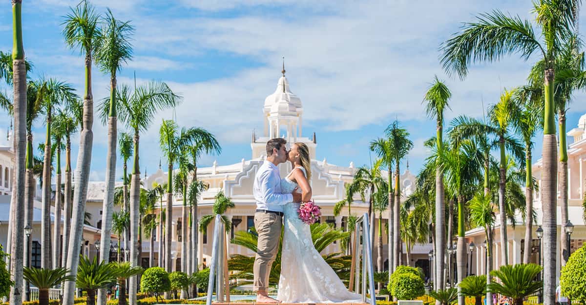 5 Gorgeous Places For A Destination Wedding On A Budget