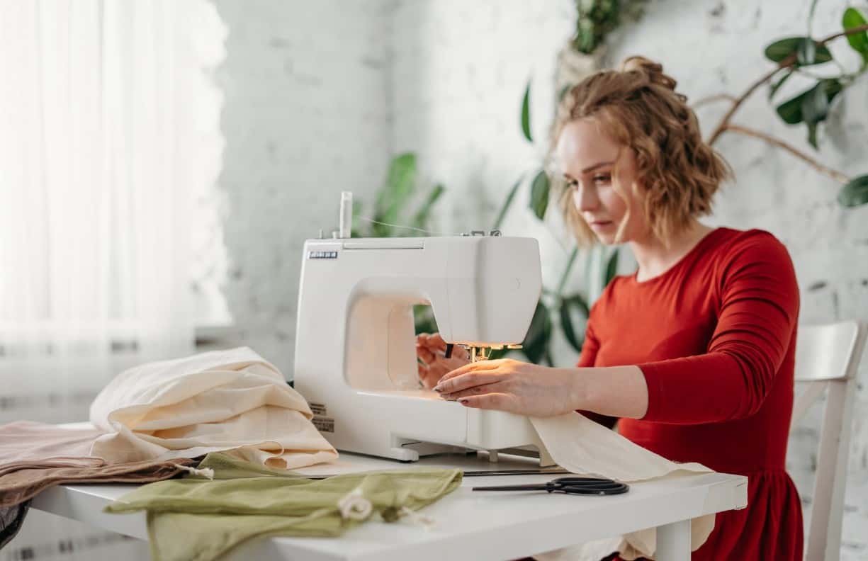 People Share A Weird Hobby They’ve Been Hiding From Their Family
