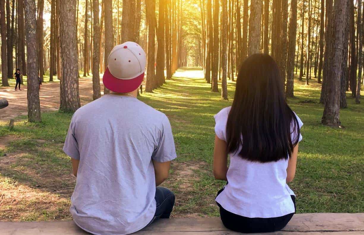 5 Signs You’re Dating The Wrong Person
