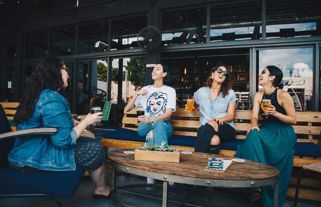 People Share Memorable Moments They Had With Strangers 