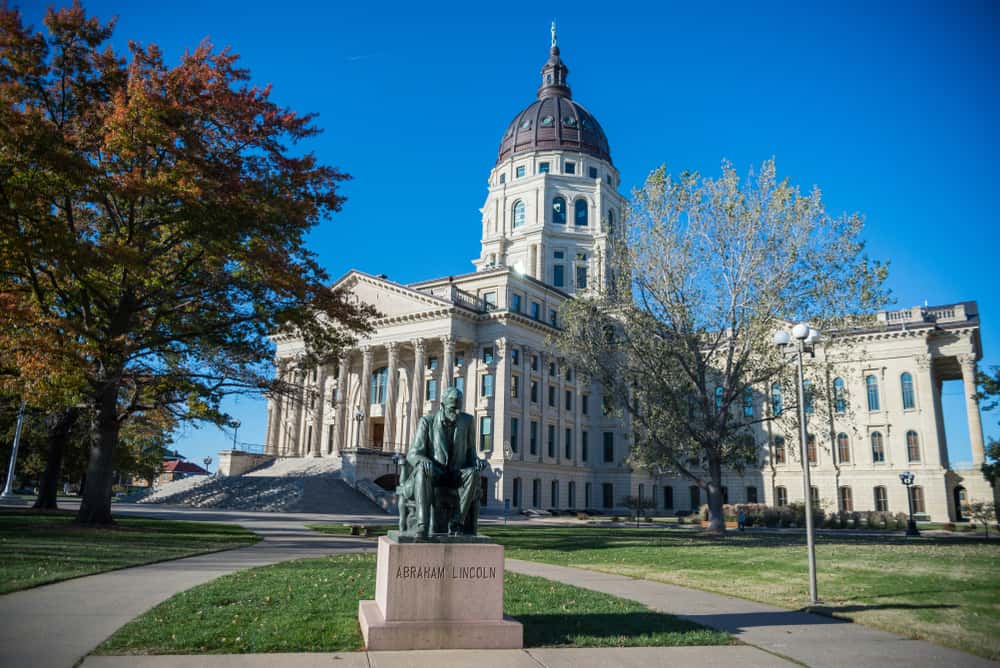 Pay You To Live There