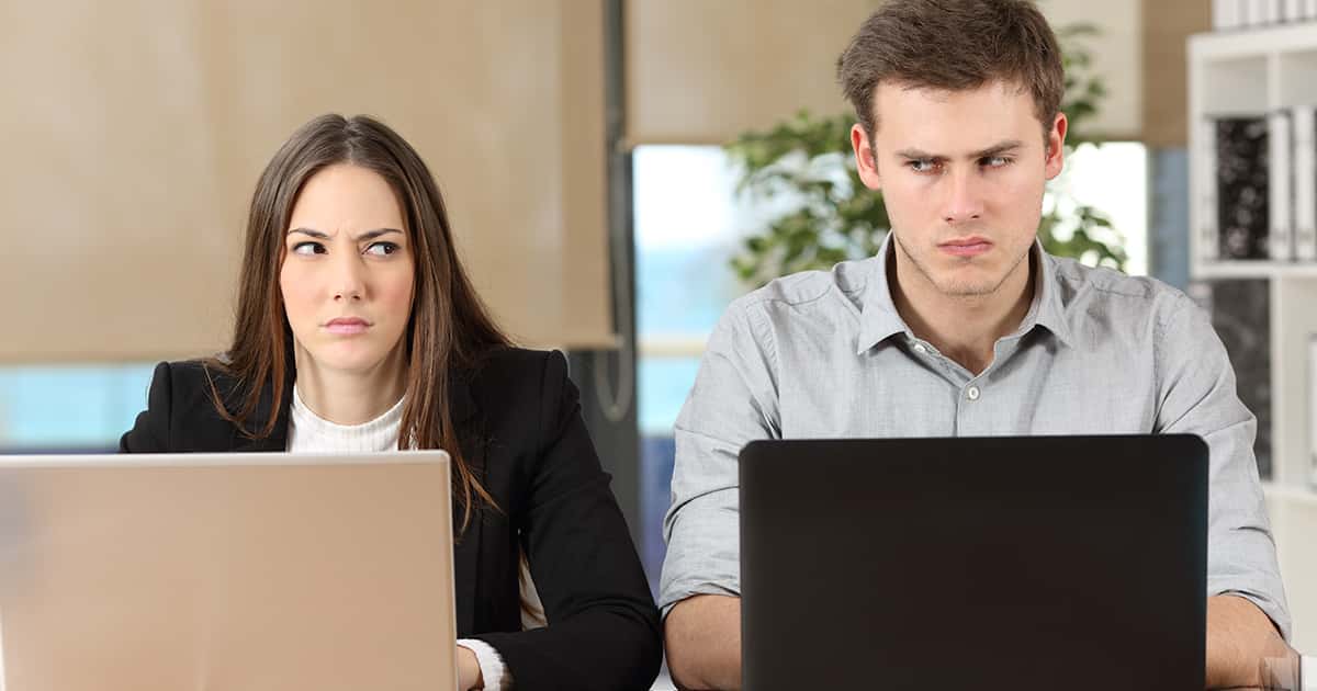 "That Guy": People Share Infuriating Stories About Their Worst Coworkers 