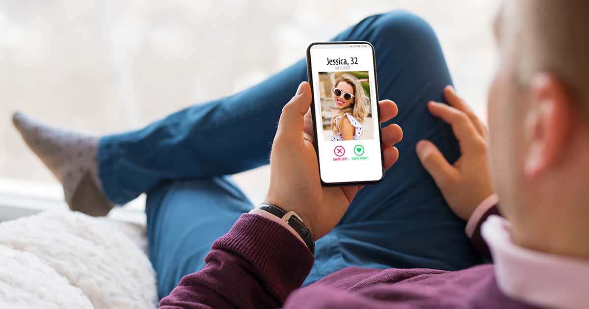Tinder Users Share Their Most Memorable Experience with the App