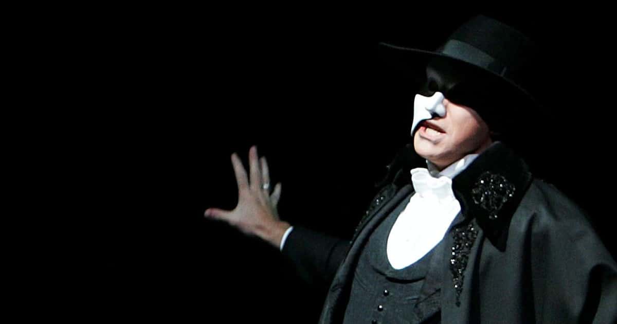42 Show-Stopping Facts About Broadway Shows