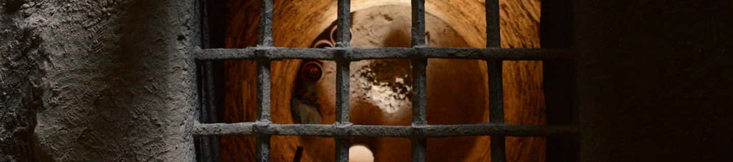 24 Torturous Facts About Prisons and Dungeons