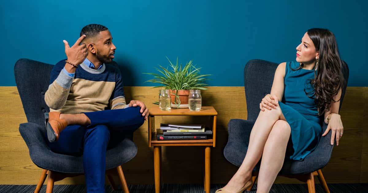 Bilingual People Reveal Times They Overheard Someone Badmouthing Them