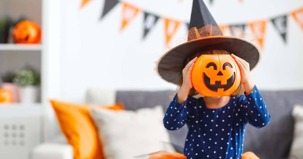 You’re What?! Halloween Fans Share Their Awkward Costume Guesses