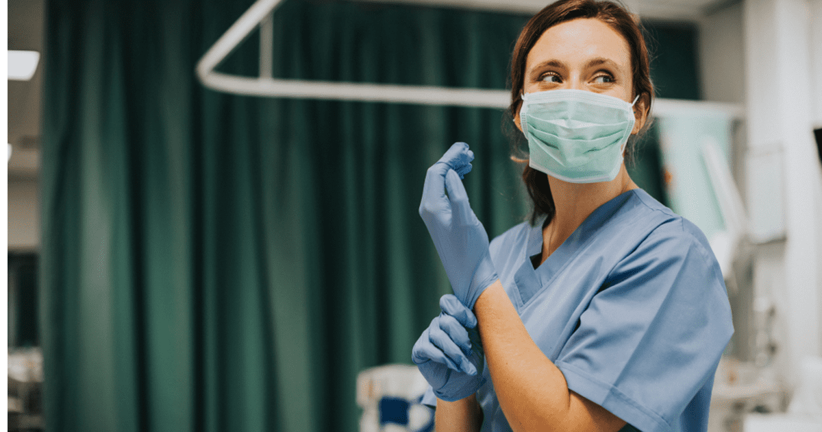 Doctors And Nurses Share Their Hospital Horror Stories