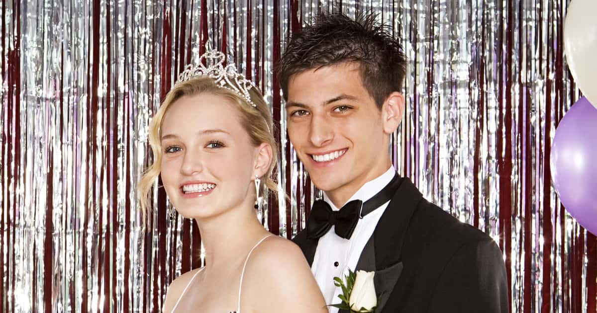 High School Graduates Share Their Most Excruciating Prom Horror Stories