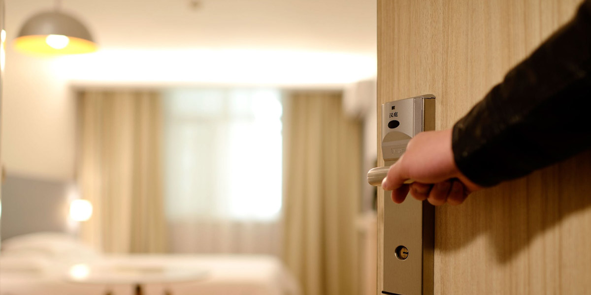 Hotel Horror Stories That Had Us Cringing With Disgust