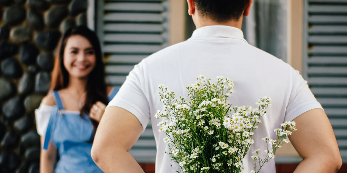 "I Was So Nervous, I Threw Up On Him" And Other First Date Horror Stories We're Trying Not To Laugh At