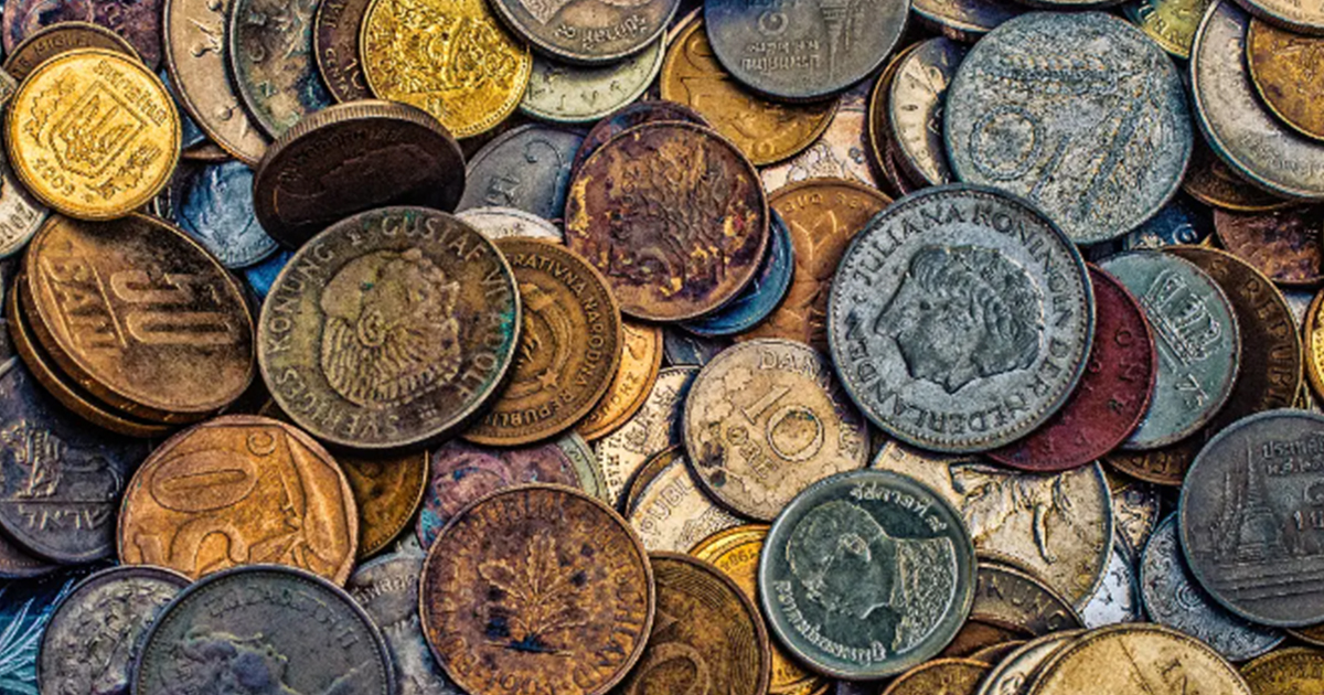 Antique Items Worth a Fortune Today