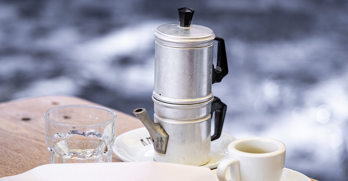 These Retro Coffee Makers Cost More Than A Year's Supply Of Starbucks