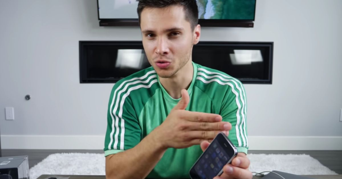 These Early Cell Phones Have Become Collectors Items Worth Big Money