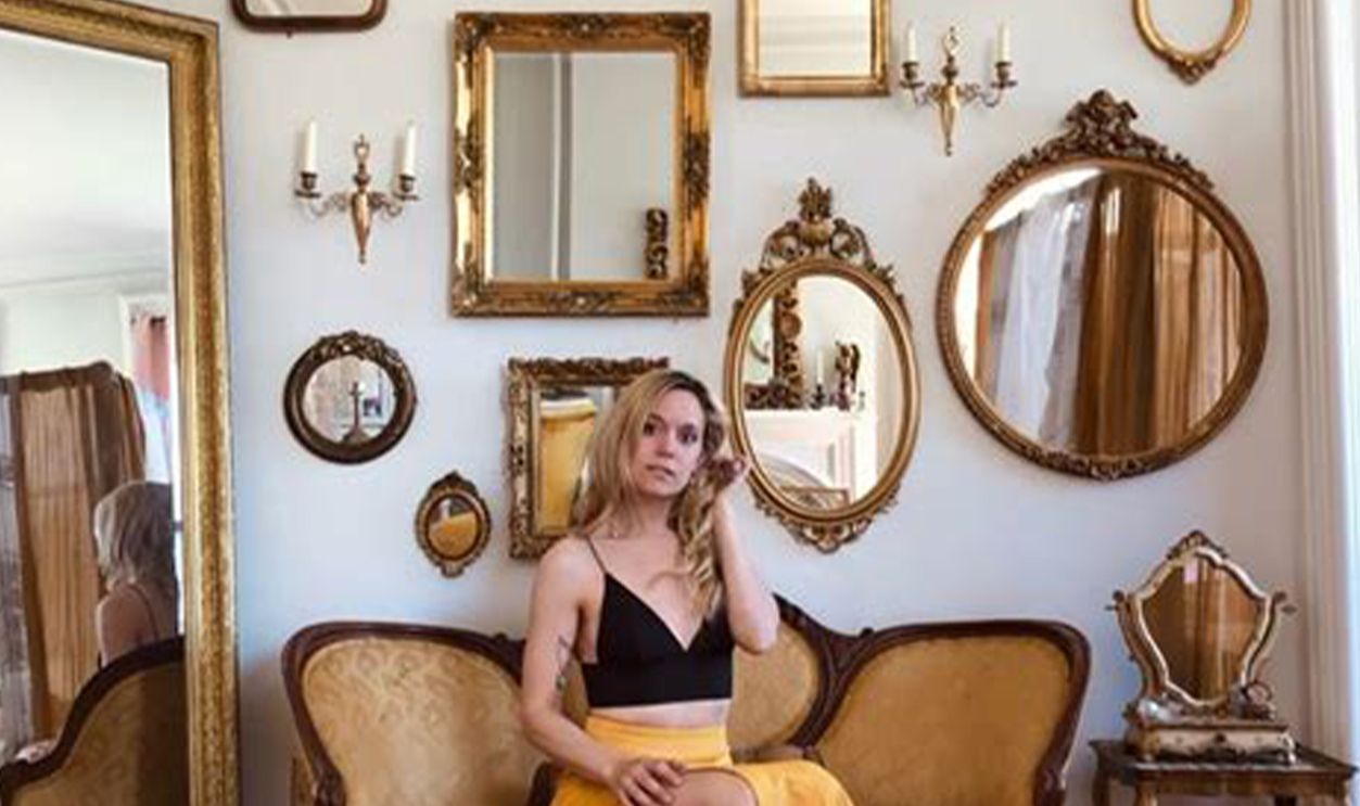 Antique Mirrors Now Worth Thousands