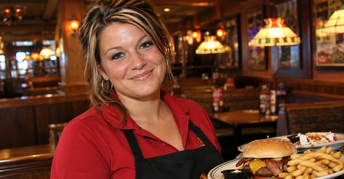 heavily 00's-coded wait-staff lady