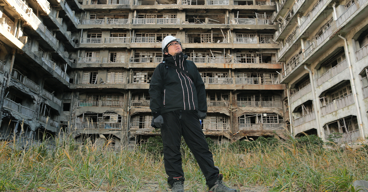 Director Shinji Higuchi On Film Set Of "Attack On Titan"