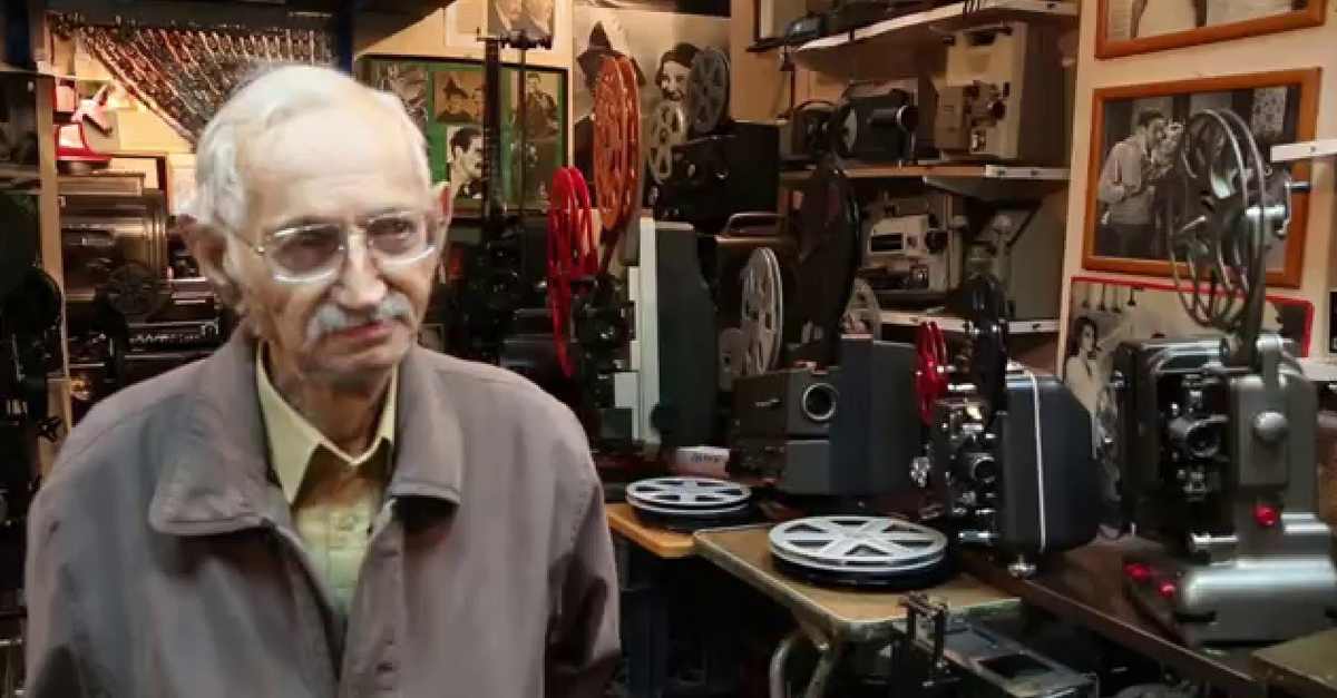 Incredibly Popular Film Cameras That Were Everywhere In A World Before Digital