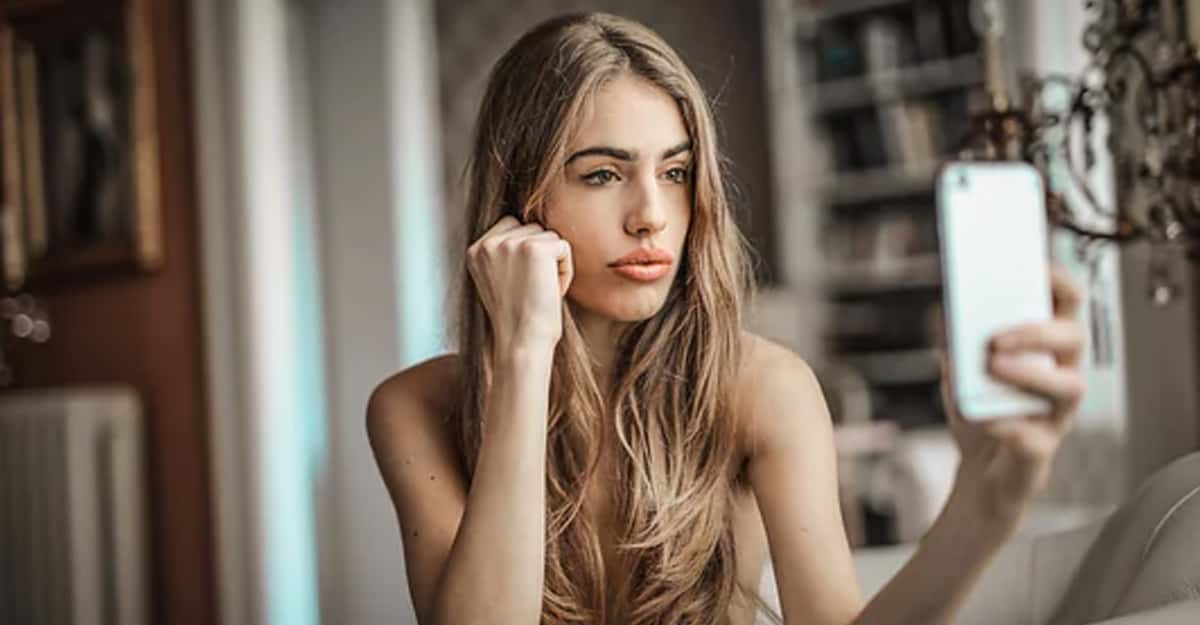 People Who Accidentally Sent Nudes To The Wrong Person Share The Aftermath